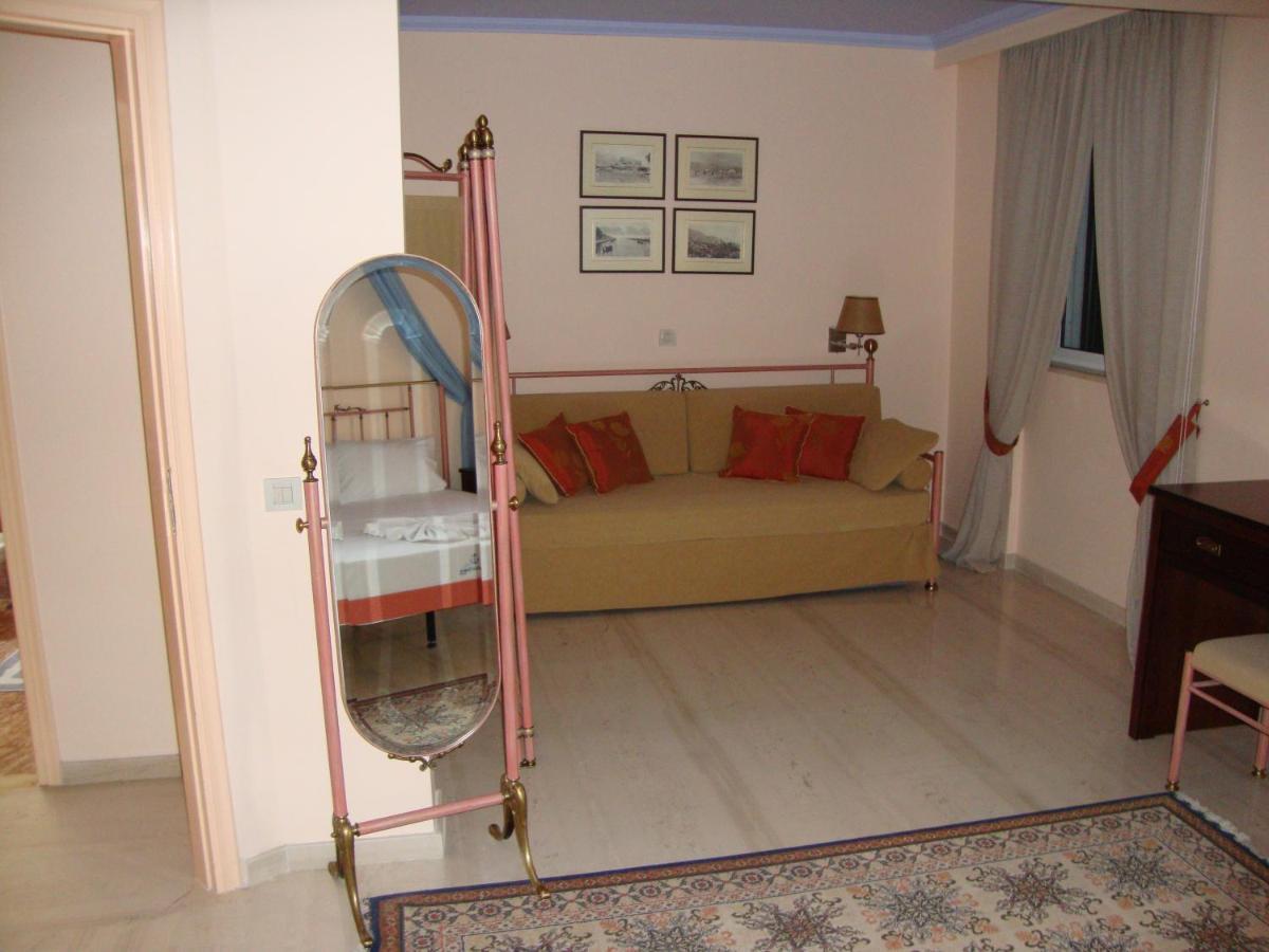 Captain Stavros Hotel Nydri (Lefkada) Exterior photo